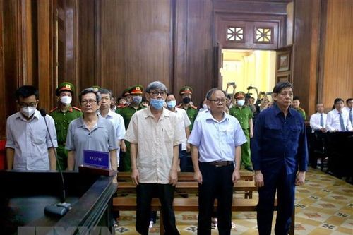 Tuyên án cựu Phó Bí thư Thường trực Thành ủy Tất Thành Cang 6 năm tù