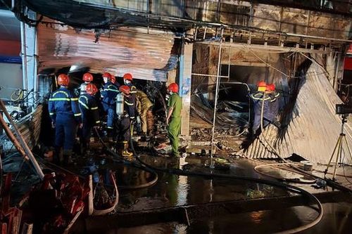 Thừa Thiên Huế: 'Bà hỏa' ghé tiệm ngũ kim
