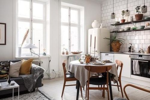 Căn hộ 57m² với cách sắp xếp không gian tận dụng ánh sáng thông minh