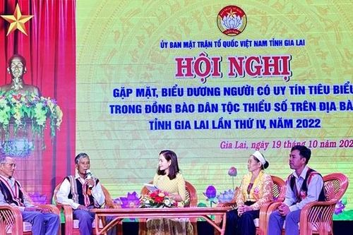 Gia Lai: Biểu dương người có uy tín tiêu biểu trong vùng dân tộc thiểu số