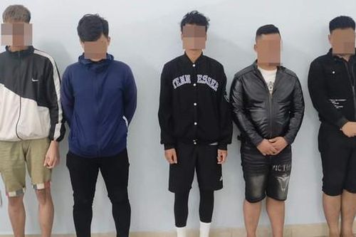 Đà Nẵng: Bắt 5 đối tượng trộm điện thoại tại siêu thị Điện máy Xanh