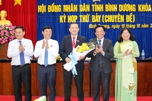 Chủ tịch HĐND tỉnh Bình Dương xin thôi giữ chức vụ