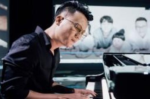 Hoàng Bách ra MV cảm ơn vợ