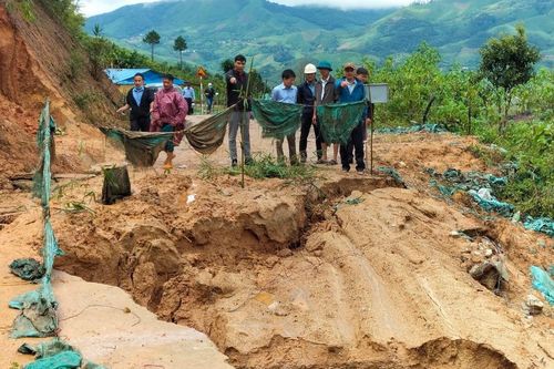 Kon Tum thiệt hại do mưa lũ và bão Noru hơn 300 tỷ đồng