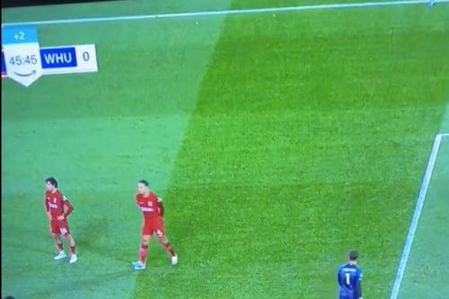 Van Dijk dùng tiểu xảo 'khác người' giúp Liverpool chiến thắng