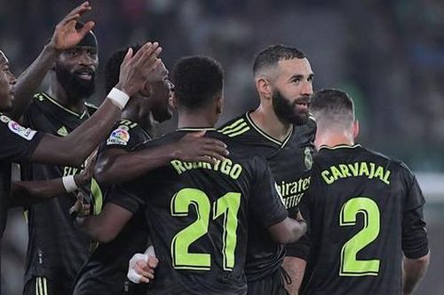 Real san bằng kỷ lục vô tiền khoáng hậu trong trận đấu có hat-trick bàn thắng... bị từ chối