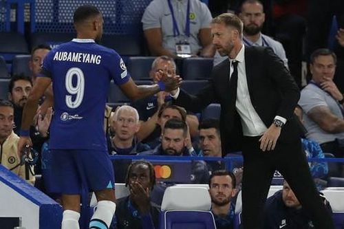 Vì sao Aubameyang ngồi dự bị trong trận Chelsea bị cầm chân?