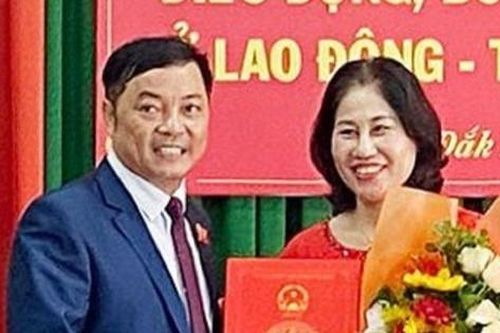 Tin mới vụ Phó giám đốc Sở LĐ-TB&XH vừa nhận nhiệm vụ đã muốn nghỉ việc
