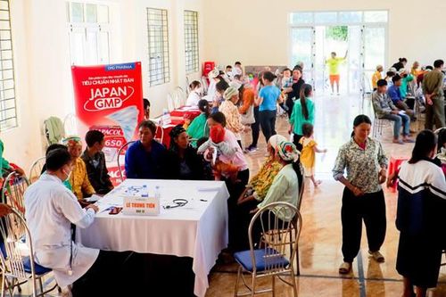 Dược Hậu Giang chăm sóc sức khỏe cho hơn 1.200 người dân vùng cao