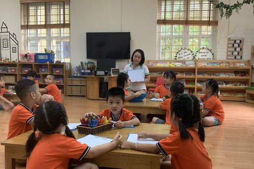 Chương trình giáo dục mầm non mới: Góc nhìn từ chuyên gia