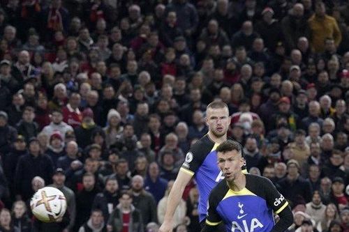 MU có thống kê dứt điểm cực khủng trước Tottenham