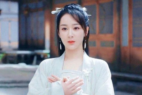 Dương Tử bất ngờ dính tin đồn 'sập phòng', Thanh Trâm Hành chính là nguyên nhân?