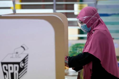 Malaysia sẽ tổ chức tổng tuyển cử vào tháng 11