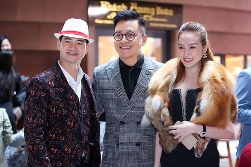 Dàn sao hội tụ trong show diễn VC Fashion Show - Bước chân di sản