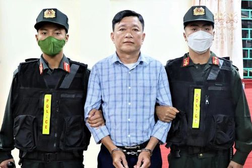 Bắt Chủ tịch xã ở Lai Châu về tội tham ô tài sản
