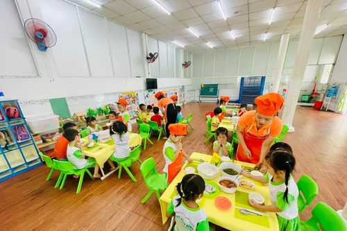 TPHCM không sáp nhập trường mầm non vào trường phổ thông