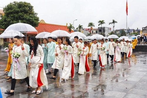 Thái Nguyên tổ chức lễ cưới tập thể cho công nhân lao động khó khăn