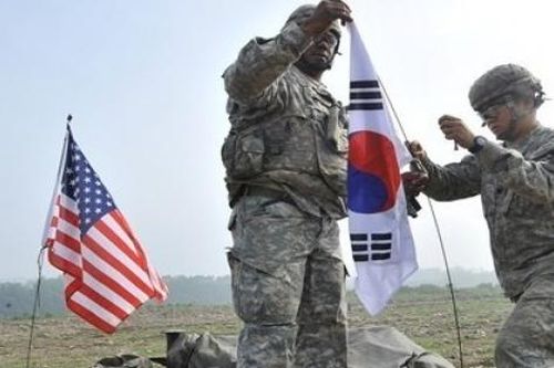 Tình hình bán đảo Triều Tiên: Bình Nhưỡng 'án binh bất động' đến đáng ngờ, Washington-Seoul 'lên tiếng' bằng đạn thật