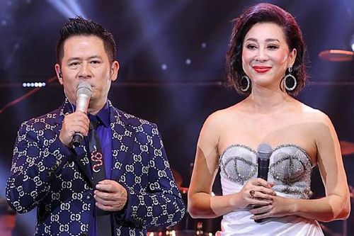 Bị MC Kỳ Duyên hỏi khó, Bằng Kiều đành lộ món quà tặng 'nóc nhà'