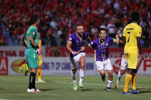 'Chung kết sớm' V-League 2022 tiếp tục có thay đổi bất ngờ ở giờ chót