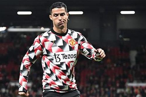Ronaldo 'đốt' tiền tấn của Man United cho mỗi bàn ghi được mùa này