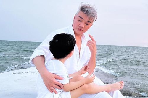 Đàm Vĩnh Hưng phẫn nộ, cảnh báo cực 'gắt' những người buông lời ác ý tới quý tử đầu lòng
