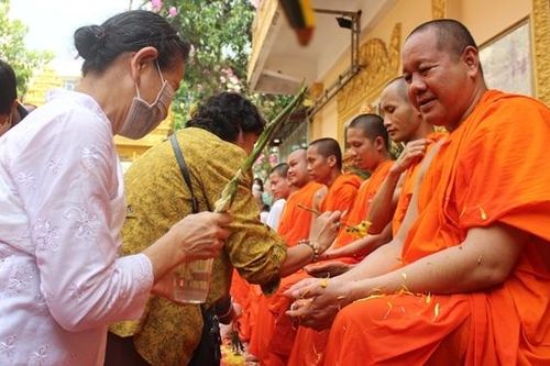 12 tỉnh, thành tham dự Ngày hội Văn hóa, thể thao và du lịch Khmer Nam bộ tỉnh Sóc Trăng lần VIII