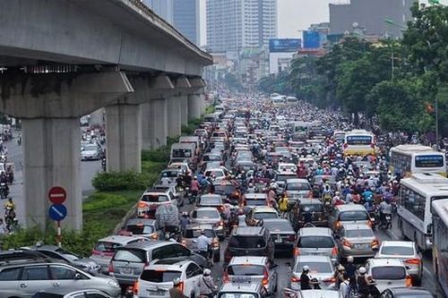 Thu phí ô tô vào nội đô: ĐBQH đề xuất lấy ý kiến người dân qua một tổ chức độc lập