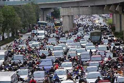 Đề xuất thu phí ô tô vào nội đô Hà Nội: Đại biểu Quốc hội nói gì?