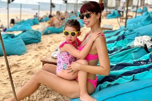 Con gái siêu mẫu Hà Anh mới 4 tuổi đã 'cao ơi là cao'