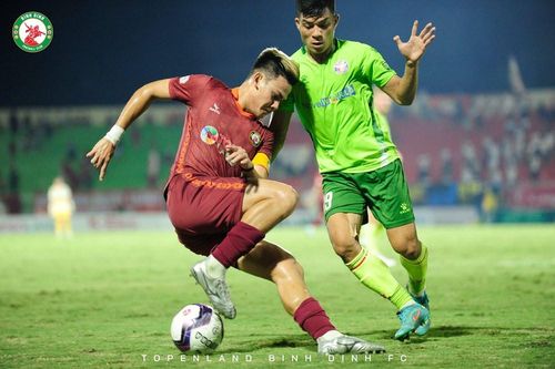 Video bàn thắng Bình Định 3-0 Sài Gòn: Thổi lửa vào cuộc đua vô địch