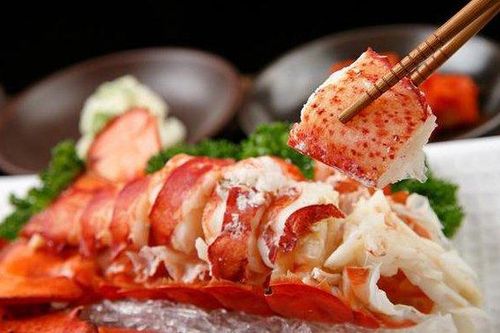 Tôm hùm từng bị người nghèo 'chê', tù nhân đấu tranh để không phải ăn