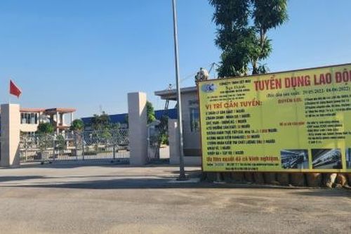 Khoảng 200 công nhân làm việc trong xưởng may chưa được nghiệm thu phòng cháy chữa cháy