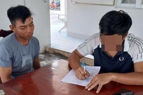 Vướng vòng lao lý vì yêu bạn gái 'nhí'