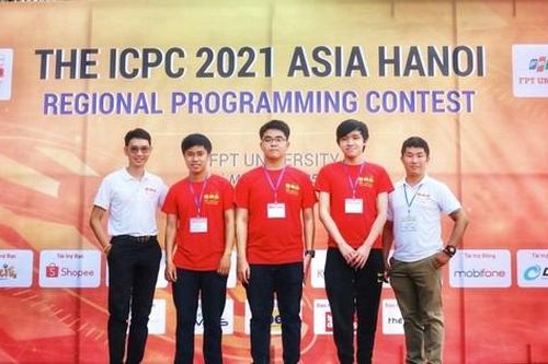 Sinh viên Trường ĐH Khoa học Tự nhiên đoạt hạng nhất thế giới cuộc thi lập trình