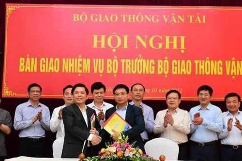 Bộ trưởng Nguyễn Văn Thắng chính thức nhận bàn giao tại Bộ GTVT