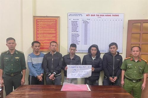 Vượt mưa bão 'hốt trọn' đường dây mua bán trái phép ma túy