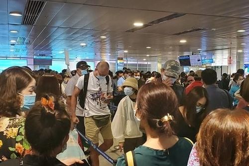 Không làm sân bay 'công suất' mỗi ngày một, hai chuyến