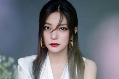 Phim Trung Quốc phải đổi tên, quay lại vì Triệu Vy bị cấm sóng