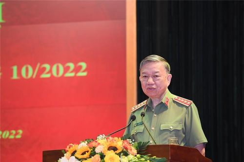 Tháng 10, phát hiện 59 vụ, 110 đối tượng phạm tội tham nhũng