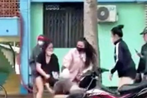 Nữ sinh lớp 10 ở Bà Rịa-Vũng Tàu bị đánh hội đồng bằng mũ bảo hiểm