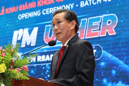 Trường đại học gửi tân sinh viên thông điệp 'Tôi là người tôi chọn'