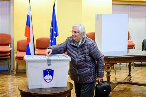 Slovenia sẽ tiến hành vòng 2 bầu cử tổng thống vào ngày 13/11