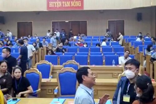Phú Thọ: Trả toàn bộ tiền đặt cọc, tiền mua hồ sơ cho khách đấu giá đất ngày 22/10 ở Tam Nông
