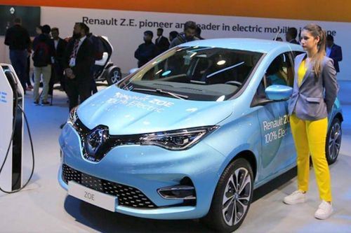 Pháp muốn cạnh tranh về xe điện với Mỹ và Trung Quốc