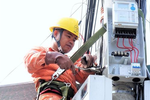PC Thanh Hóa quyết tâm hoàn thành mục tiêu đưa các loại hình dịch vụ đến với khách hàng