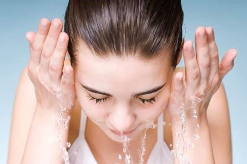 Bảo vệ làn da khi thời tiết hanh khô