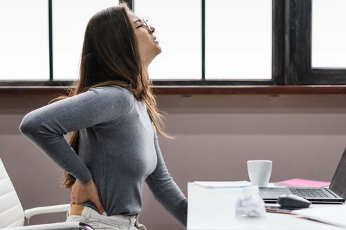 6 dấu hiệu cho thấy cột sống đang gặp vấn đề nghiêm trọng