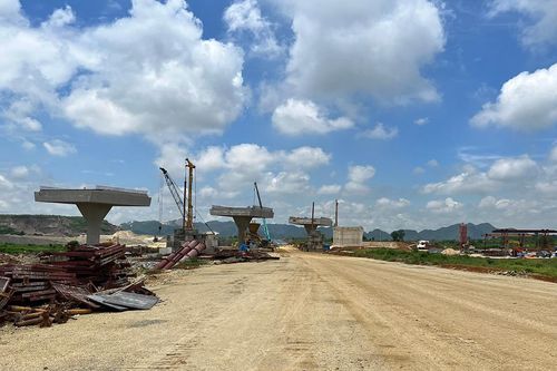 Kiên quyết chấm dứt nhà thầu chây ì làm cao tốc bắc-nam