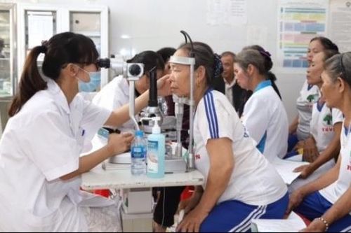 Tăng cường hiểu biết của người dân về bệnh Glôcôm